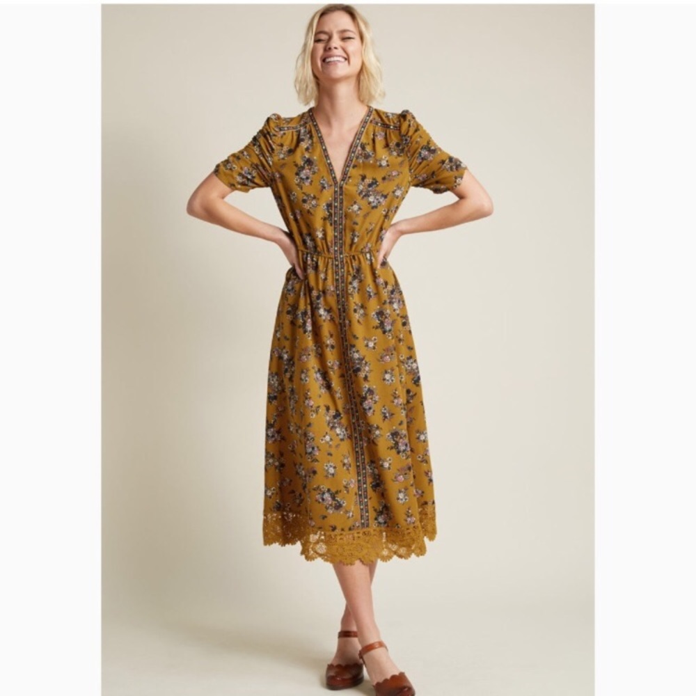 ModCloth Alluring Atmosphere Midi Dress